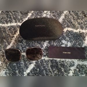 Authentic Tom Ford Sunglasses Keira Rose Gold